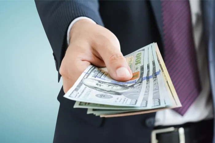 お金を借りる理由は何と書く?資金使途の書き方と審査・金利への影響【2026年】